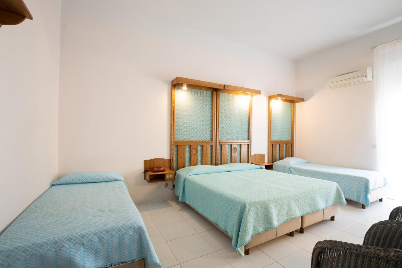 Albergo Miramare Cala Gonone Εξωτερικό φωτογραφία